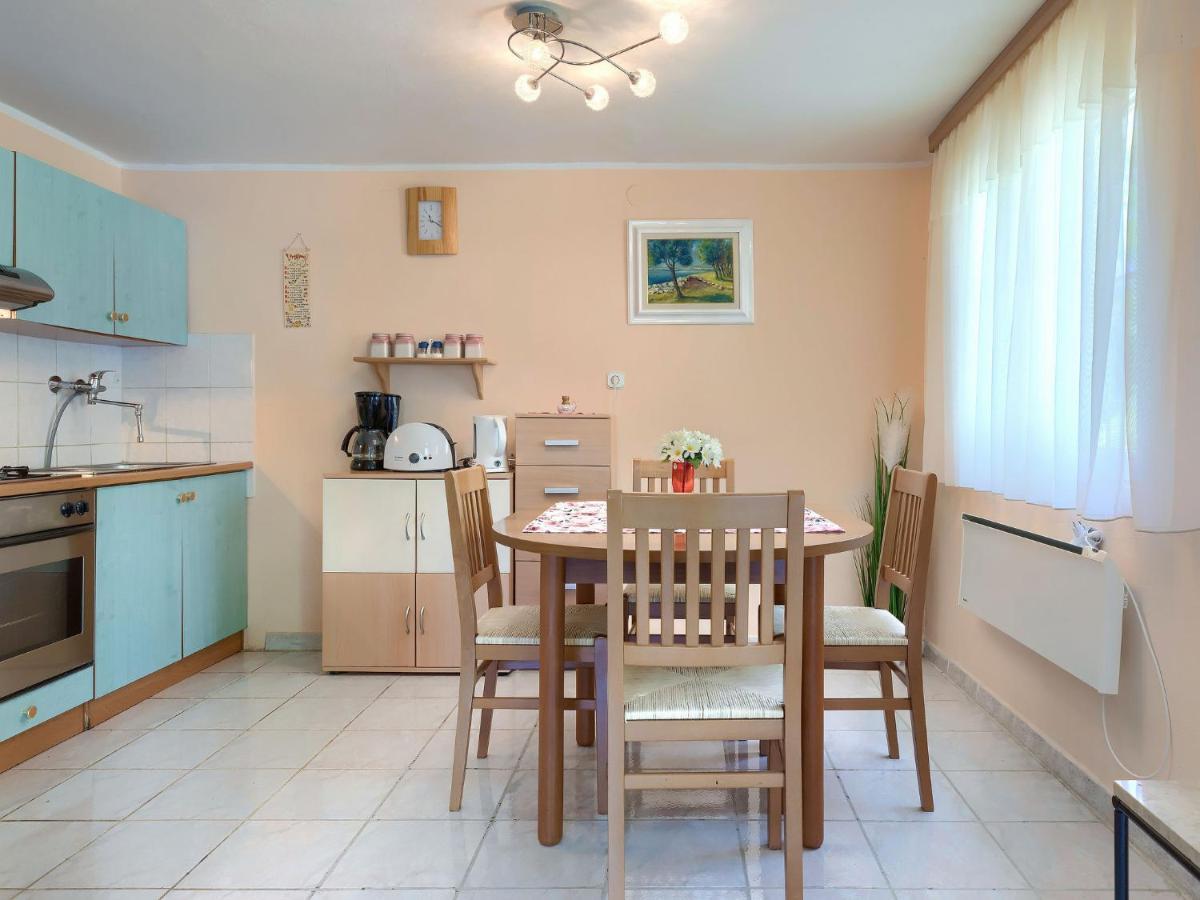 Holiday Home Lavanda - Roj453 By Interhome Zminj Экстерьер фото